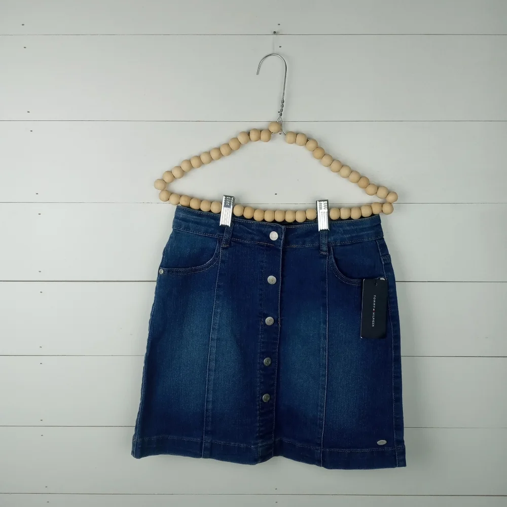 Tommy Hilfiger girls size 14 snap front straight denim jean skirt normal wash